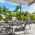 Elida Apartman Krk Town