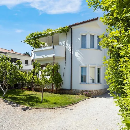 Apartman Elida *