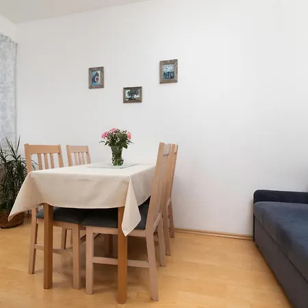 Elida Apartament Krk Town