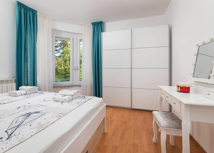 Elida Apartament Krk Town